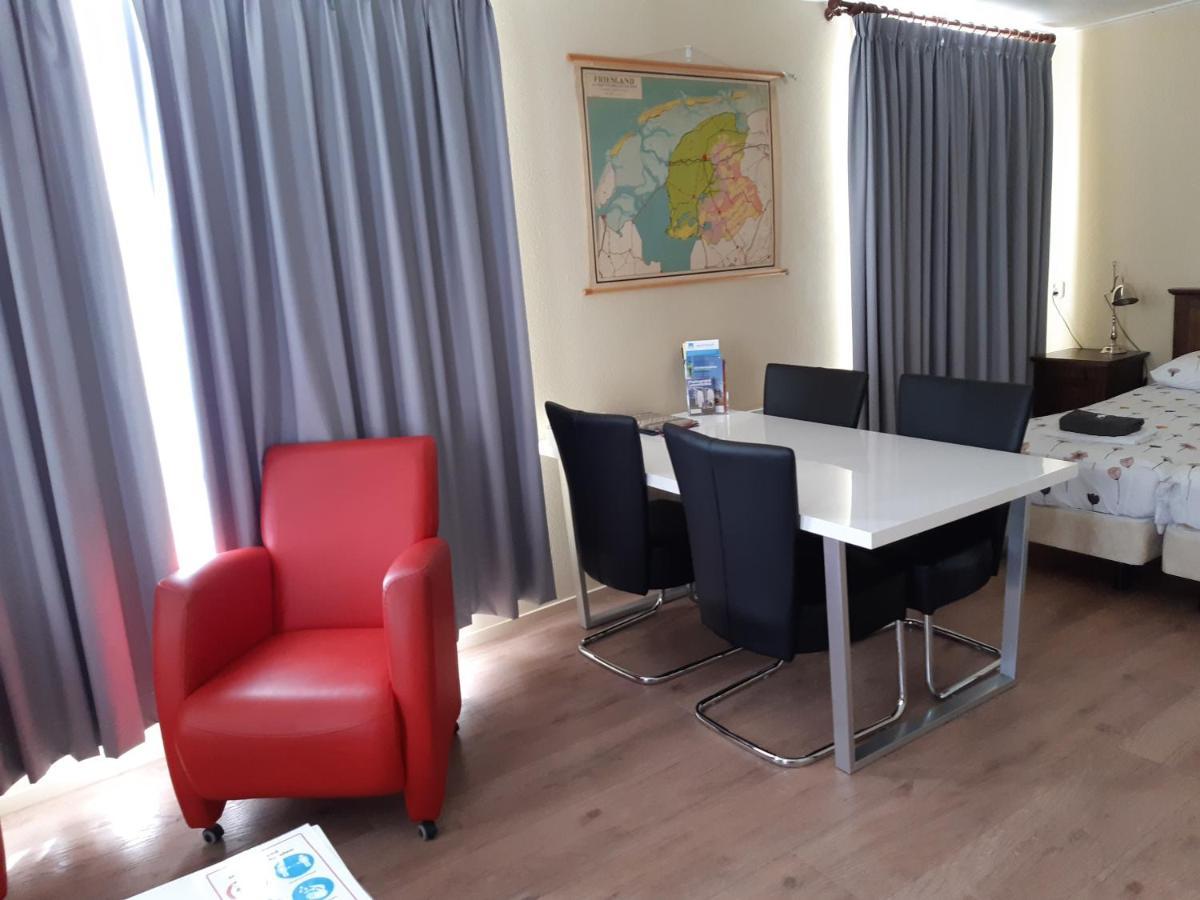 Logement 'De Witte Klok' Oude Bildtzijl Eksteriør bilde